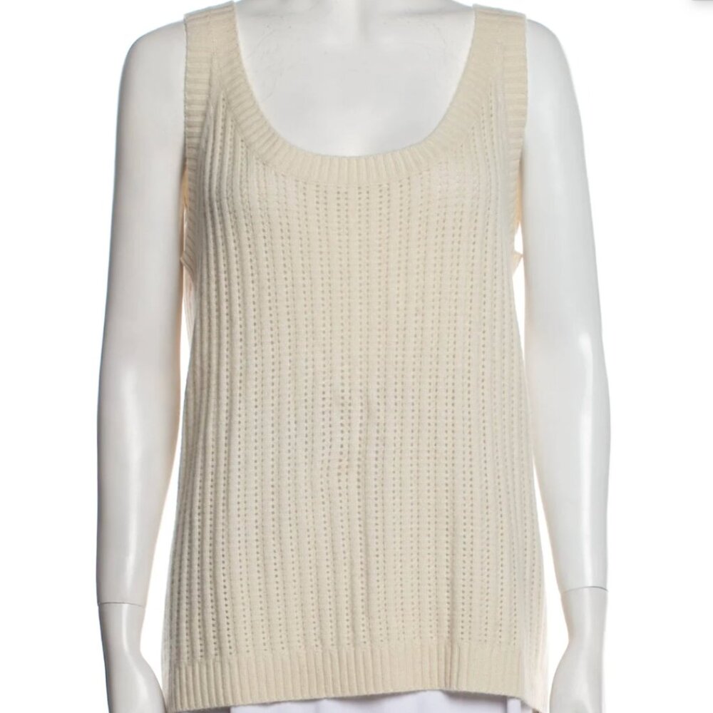 St John Sport Cream Scoop NeckTank Top